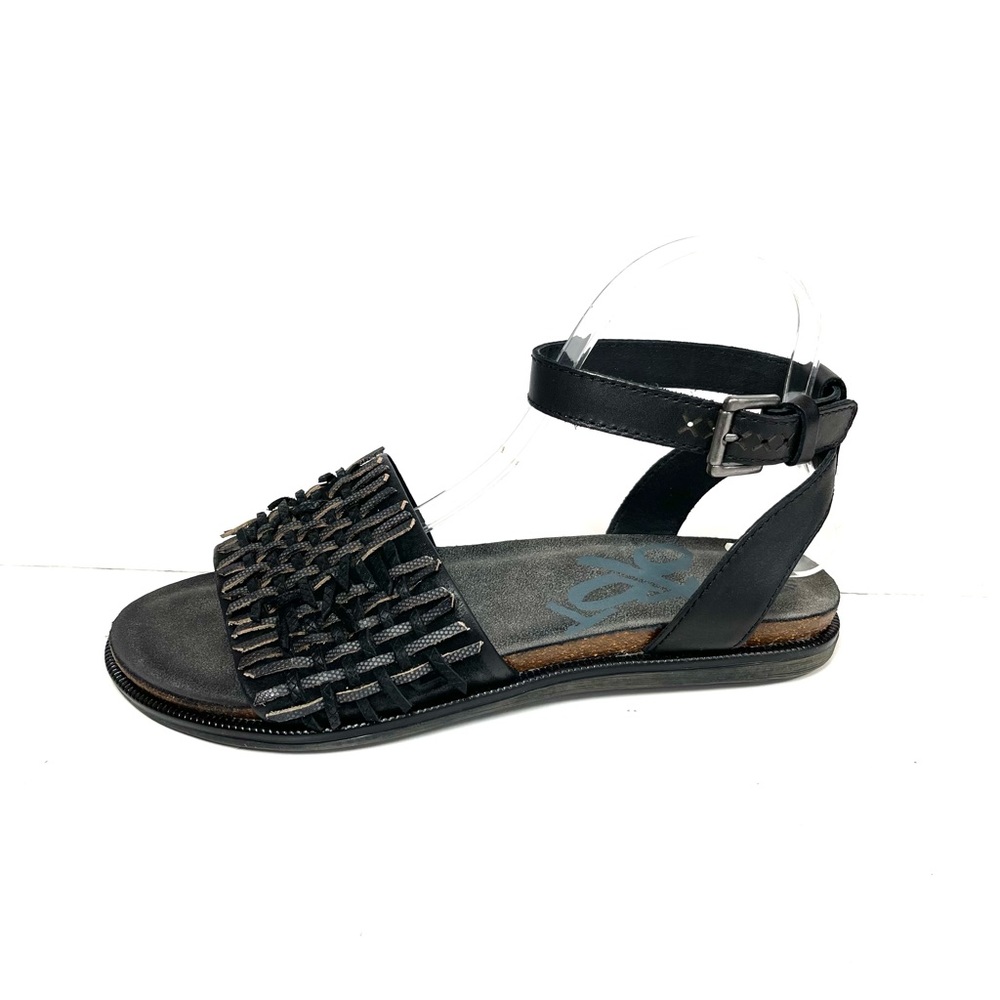 OTBT Voyage Flat Sandals Womens Size 8M Ankle Strap Leather Black Footbed